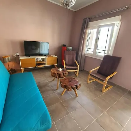 Дом отдыха Lotaki The Friendly House