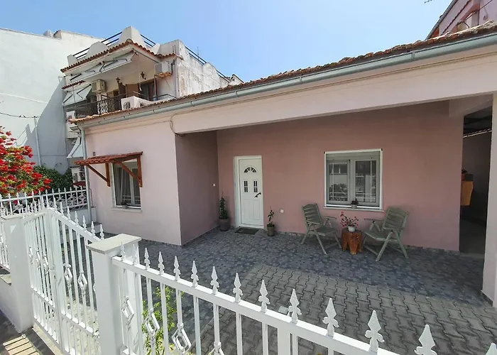 Lotaki The Friendly House Limenária